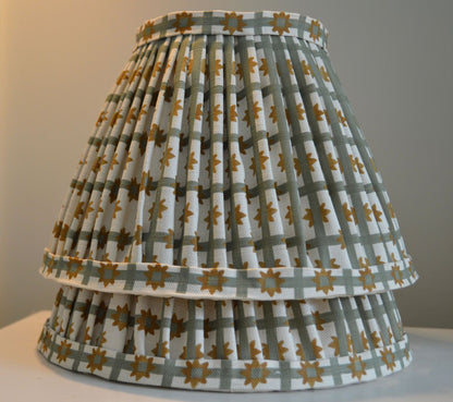 Starfall Check gathered lampshade in Green