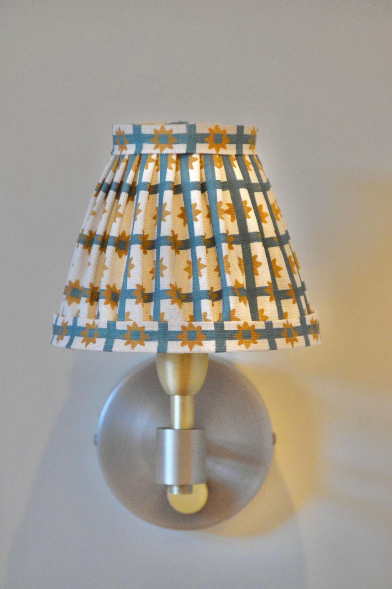Starfall Check gathered lampshade in Blue