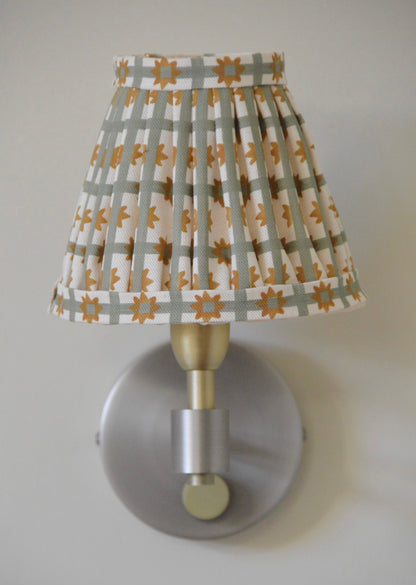 Starfall Check gathered lampshade in Green