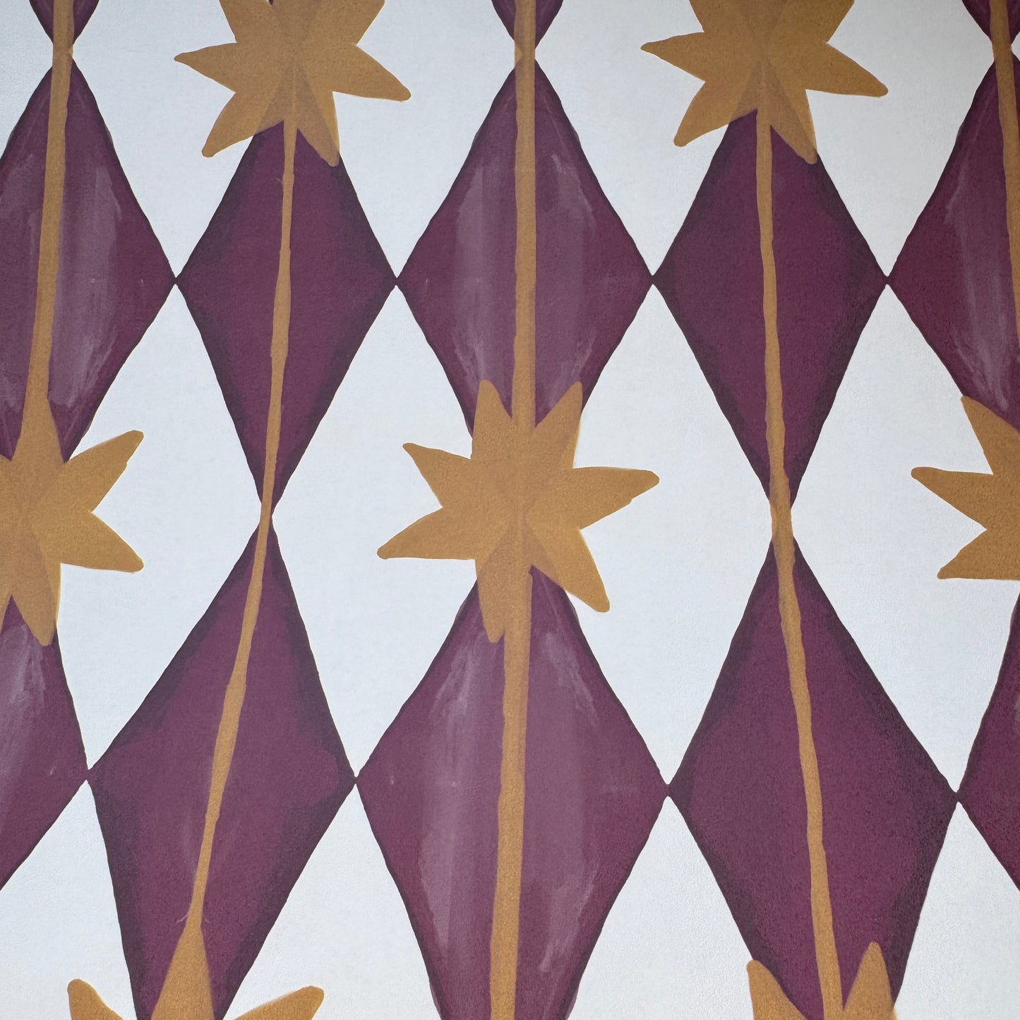 Starfall wallpaper in Blackcurrant