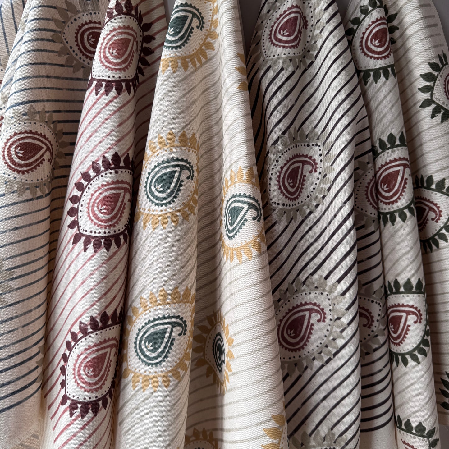 Field flower Paisley linen cotton union fabric in Blue and Terracotta